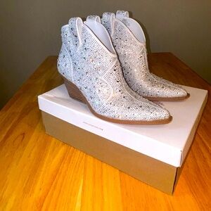 Jessica Simpson Rhinestone Silver Cowboy Booties